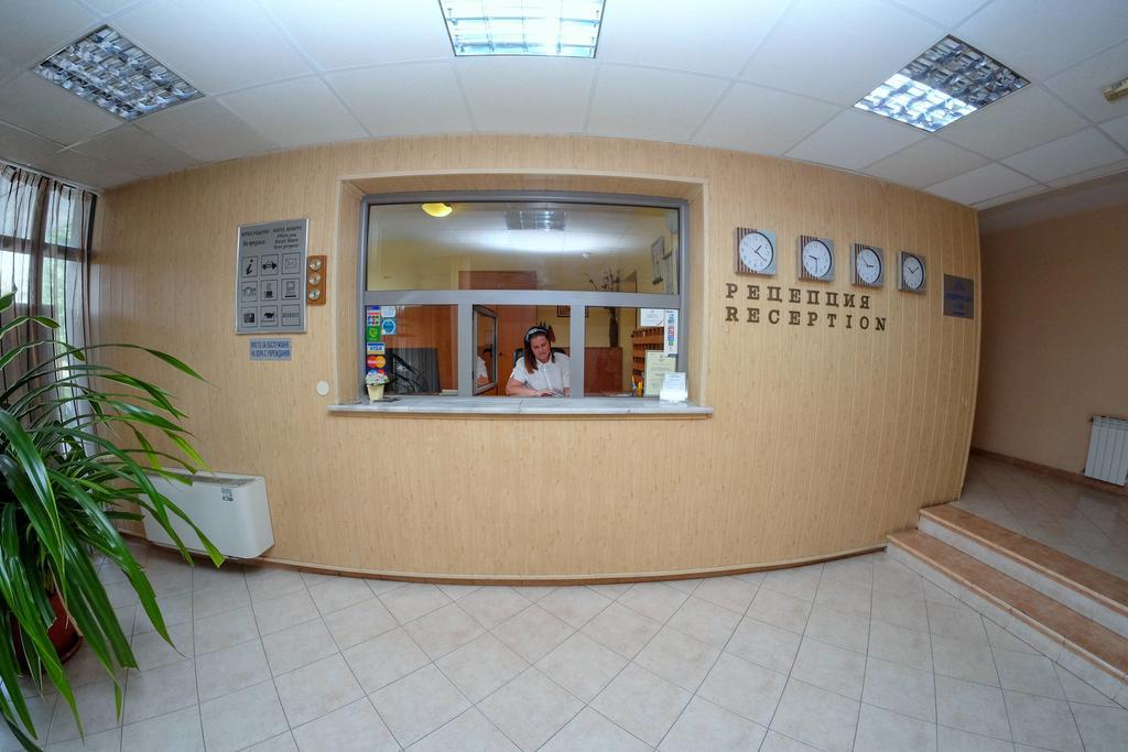 Rodopi Hotel Haskovo Buitenkant foto