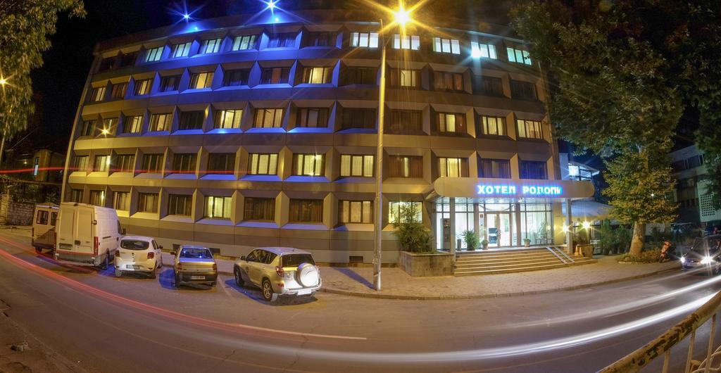 Rodopi Hotel Haskovo Buitenkant foto