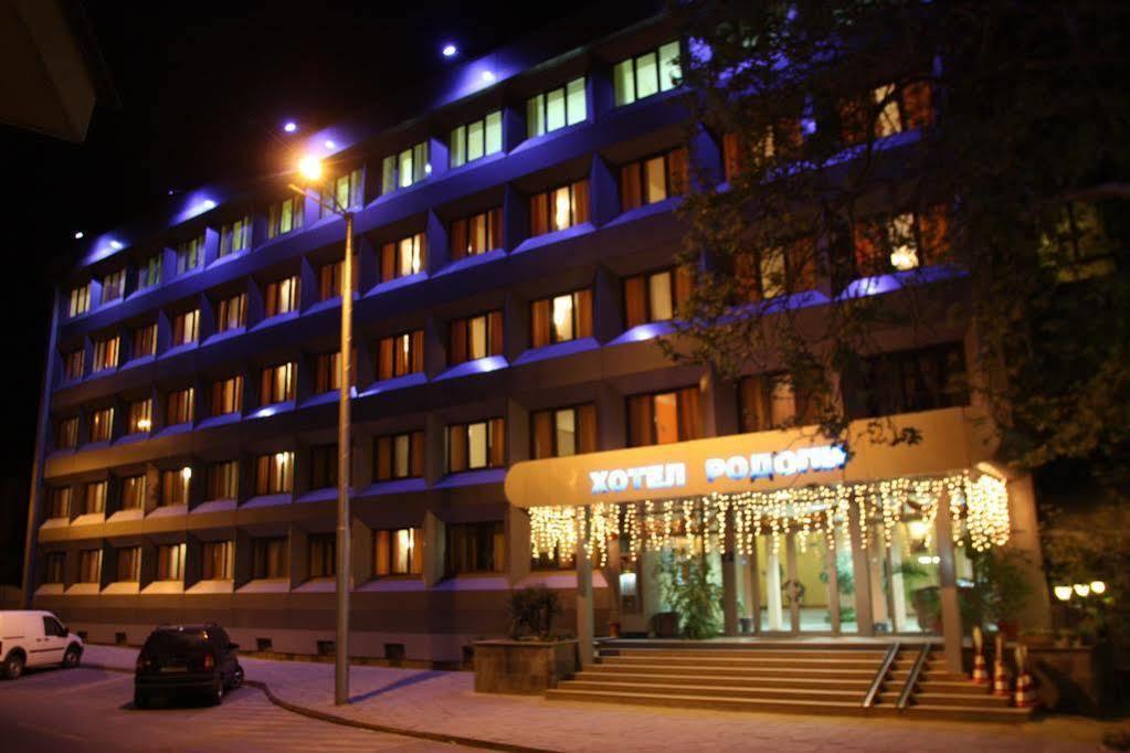 Rodopi Hotel Haskovo Buitenkant foto